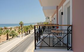 Thalyra Aparthotel